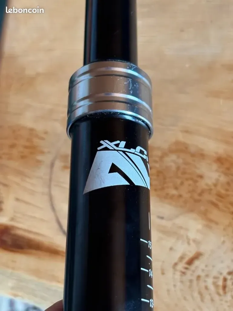 Used Xlc Tige de selle télescopique bike — image 4 of 7