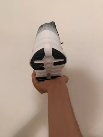 Used On Running Chaussures On taille 42 bike — image 10 of 10