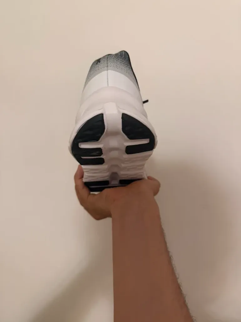 Used On Running Chaussures On taille 42 bike — image 10 of 10