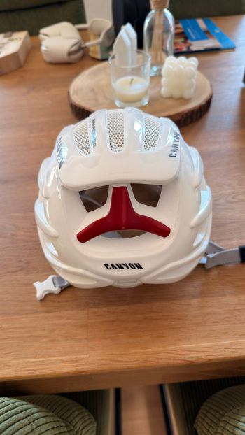Used ABUS Airbreaker Helmet 2025 bike — image 3 of 5