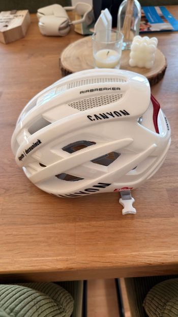 Used ABUS Airbreaker Helmet 2025 bike — image 2 of 5