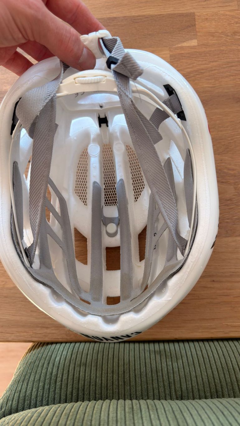 Used ABUS Airbreaker Helmet 2025 bike — image 5 of 5