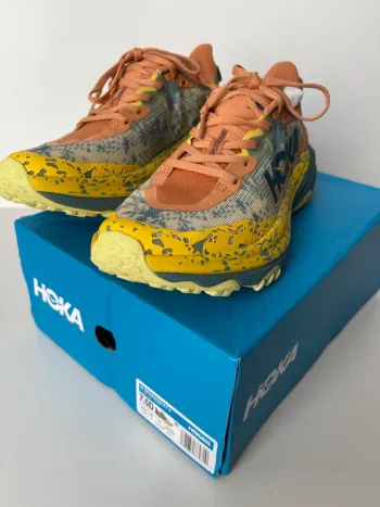Used Hoka Speedgoat 6 bike — image 7 of 11