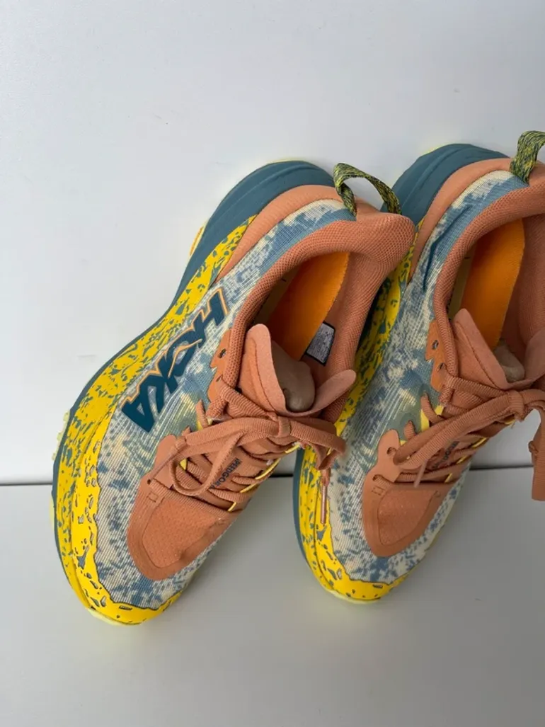 Used Hoka Speedgoat 6 bike — image 3 of 11