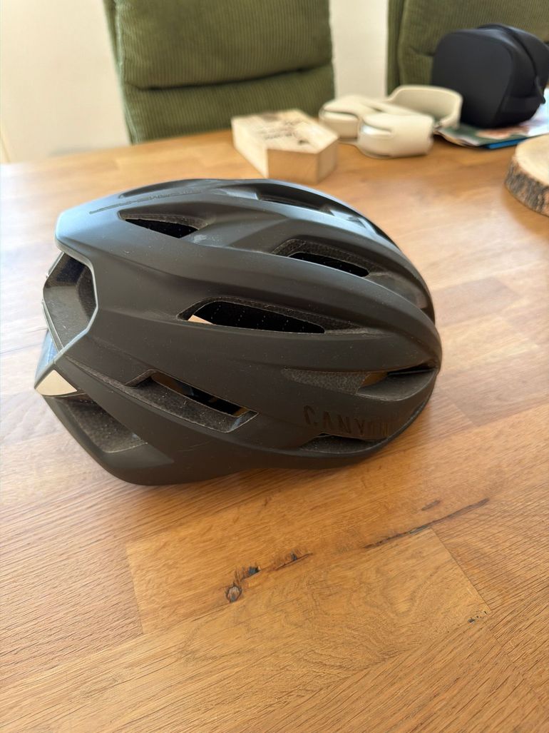 Gebrauchtes ABUS Stormchaser Helmet 2023 bike — Bild 4 von 5