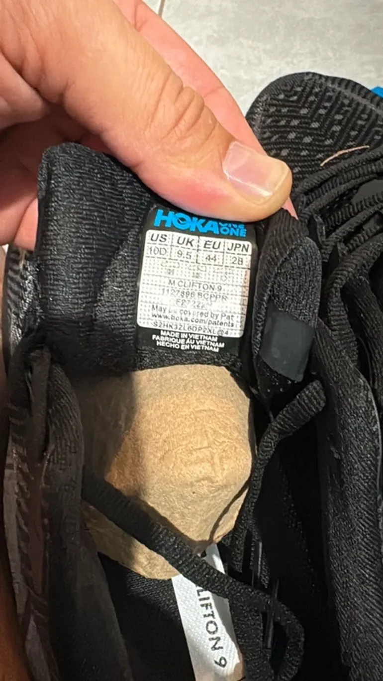 Used Hoka Running Shoes bike — image 6 of 7