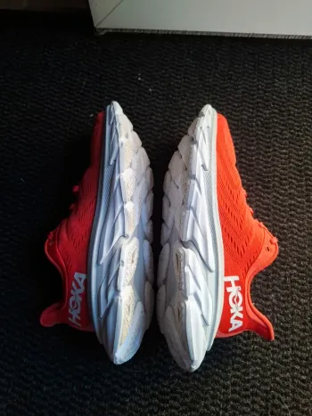Käytetty Hoka Clifton bike — kuva 7 / 9