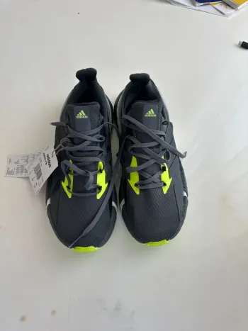 Used Adidas Running Schuhe bike