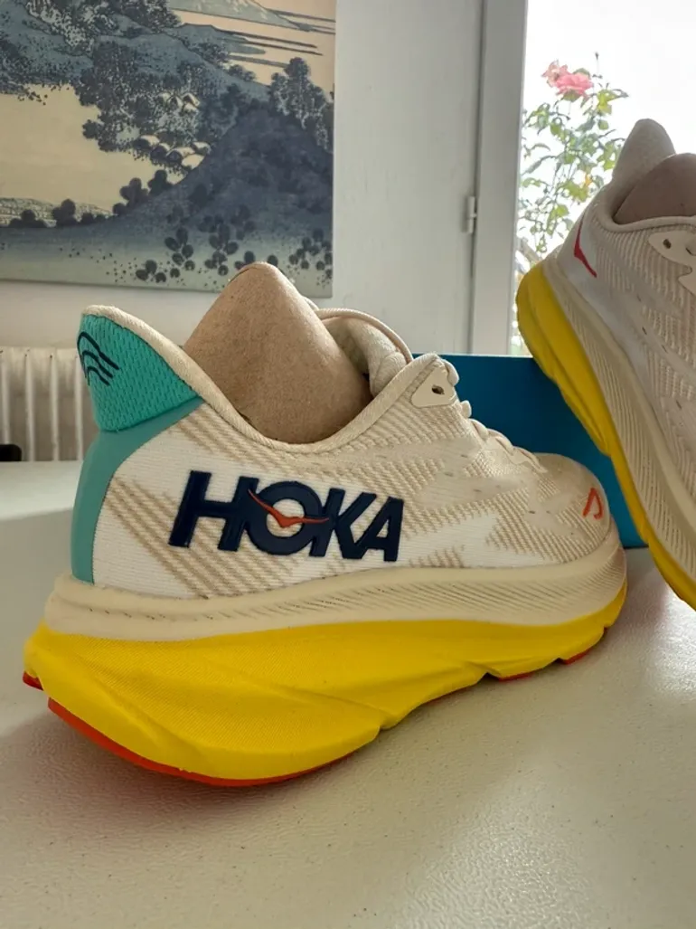 Gebrauchtes Hoka Clifton 9 bike — Bild 2 von 6
