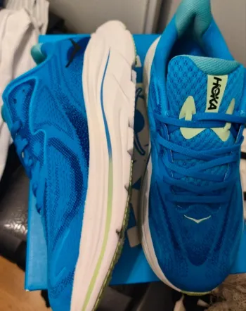Käytetty Hoka Clifton 10 2025 bike — kuva 2 / 5