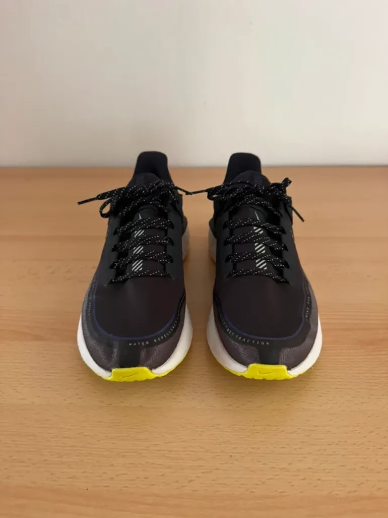 Käytetty Nike Legend React 2 Shield bike — kuva 3 / 9