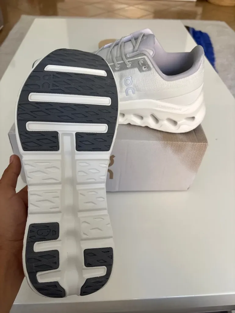 Used On Running Shoes bike — image 5 of 5