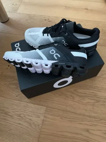 Used On Running Cloudflow bike — image 2 of 3