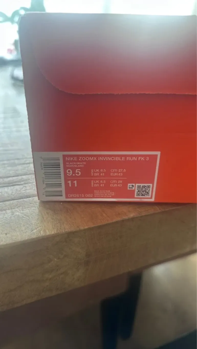Used Nike ZoomX Invincible Run FK 3 bike — image 13 of 14