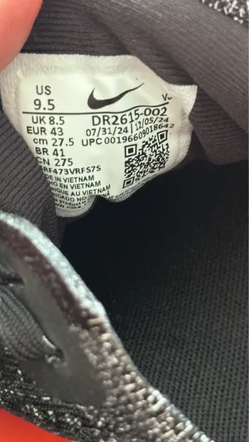 Used Nike ZoomX Invincible Run FK 3 bike — image 11 of 14