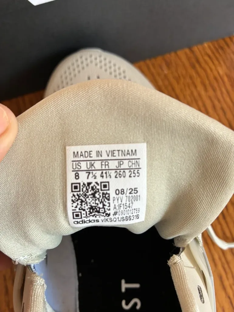 Used Adidas Boostpure bike — image 7 of 7