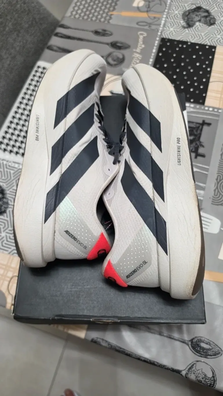 Used Adidas adizero evo SL bike — image 3 of 11