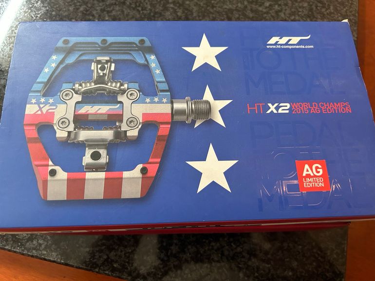 Używany Ht X2 Pedal Aaron Gwin 2014 bike — zdjęcie 8 z 11