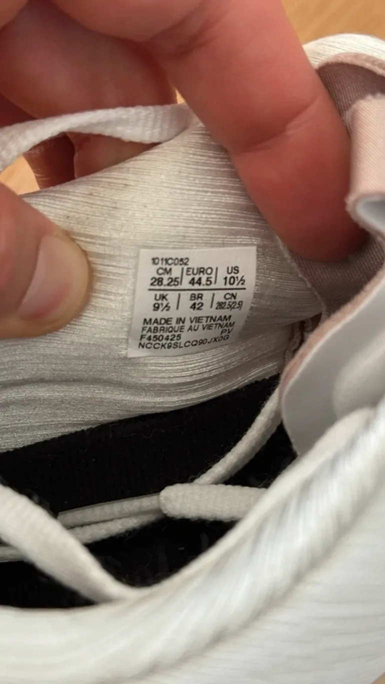 Used Asics Gel Kayano 32 bike — image 3 of 6
