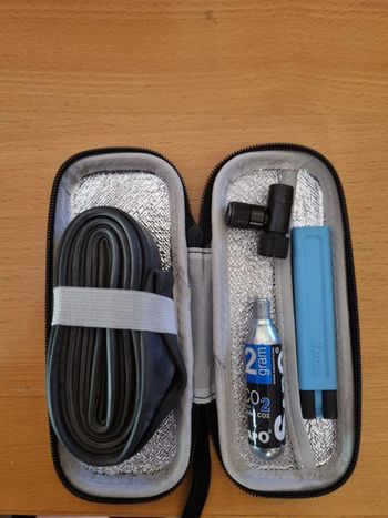 Used no brend Bike Tool Container Pocket Sized bike — image 3 of 3