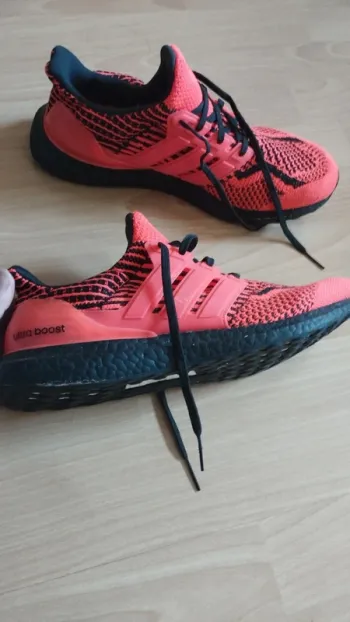Used Adidas Ultra Boost 5.0 bike — image 2 of 2