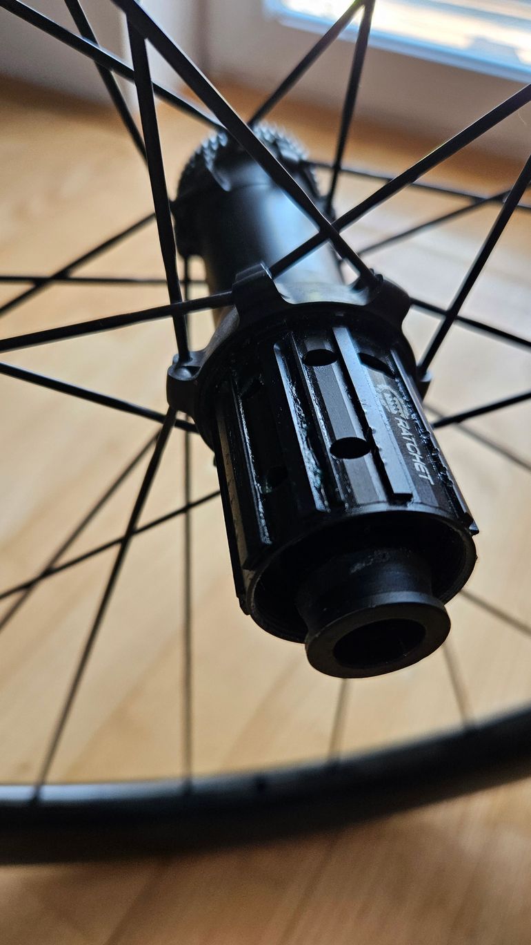 Used serenade Carbon Wheelset 2026 bike — image 4 of 10
