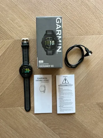 Used Garmin Forerunner 165 bike