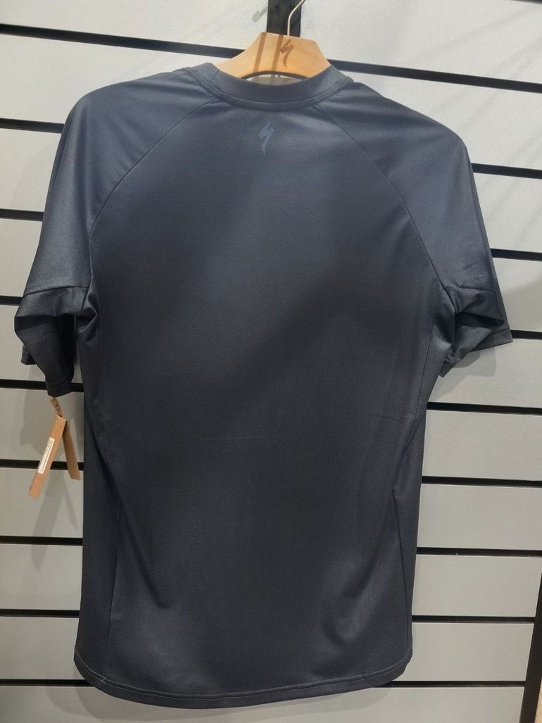 Used Specialized Enduro Comp Jersey Short Sleeve Men bike — image 2 of 4