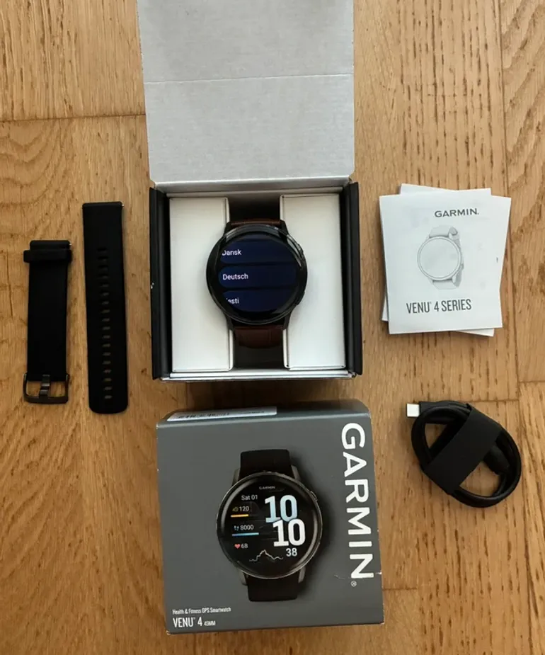 Used Garmin Venu 4 bike — image 1 of 5