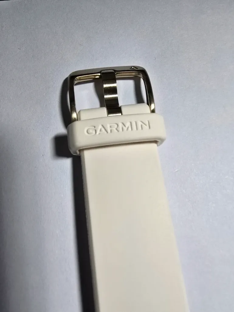 Used Garmin Venu 4 bike — image 12 of 13