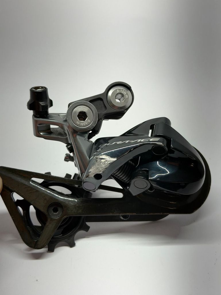 Used Shimano Dura Ace 9100 11 speed bike — image 3 of 10