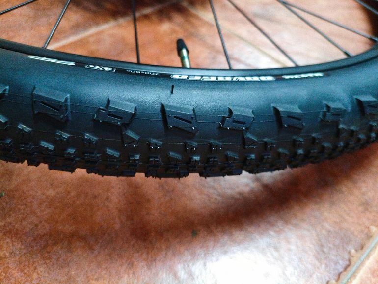 Used Maxxis Ravager 700x50c EXO TR bike — image 2 of 3
