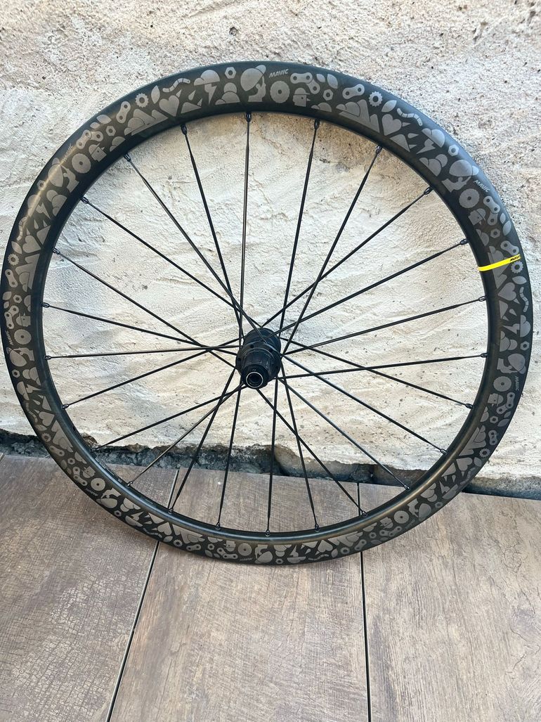 Used Mavic Cosmic SLR 45 bike — image 3 of 6
