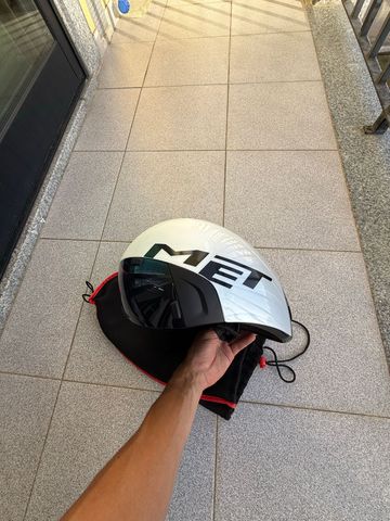 Used MET Codatronca Aero Helmet bike — image 2 of 9