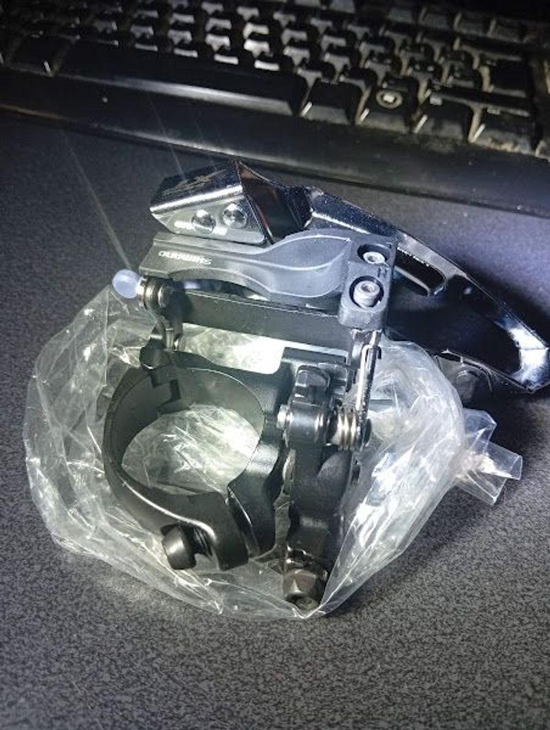 Brugt Shimano fd-t8000 bike — billede 5 af 6