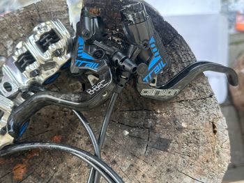 Used Magura MT TRAIL SL Carbon Disc Brake Set bike