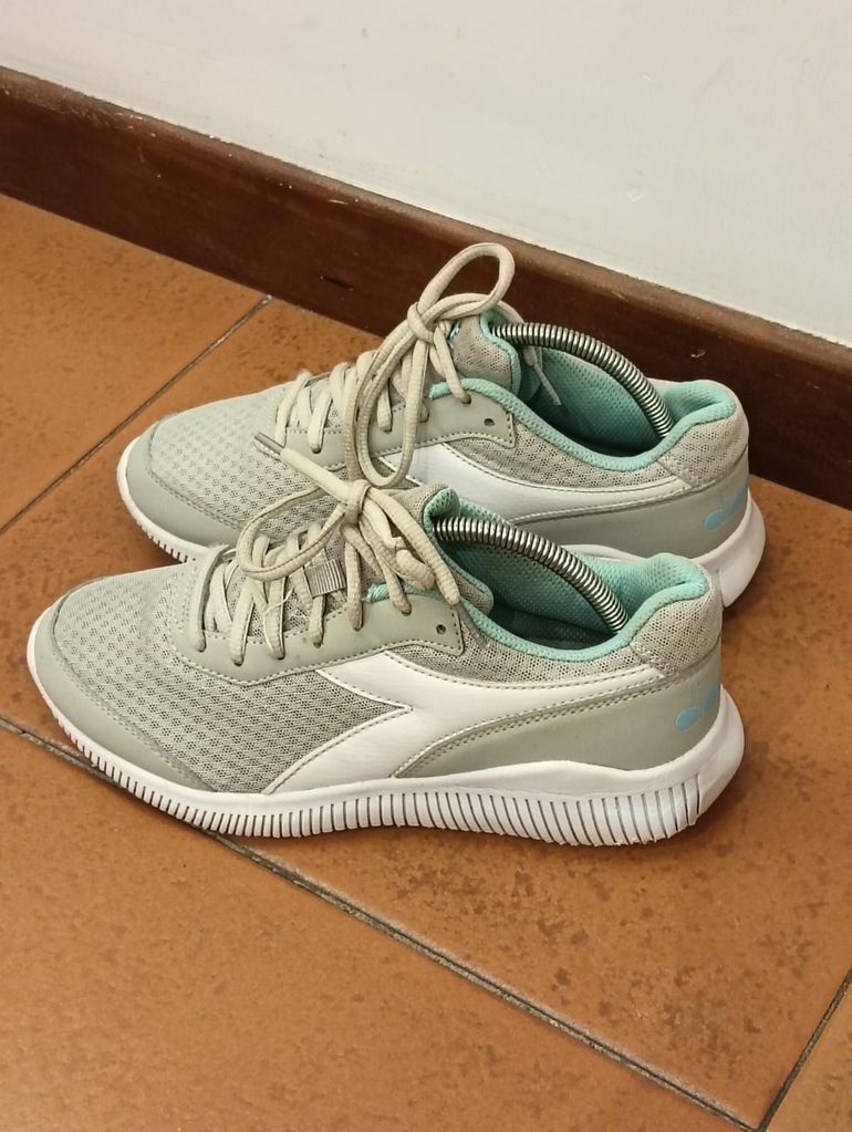 Used Diadora Scarpe da Running Donna bike — image 4 of 7