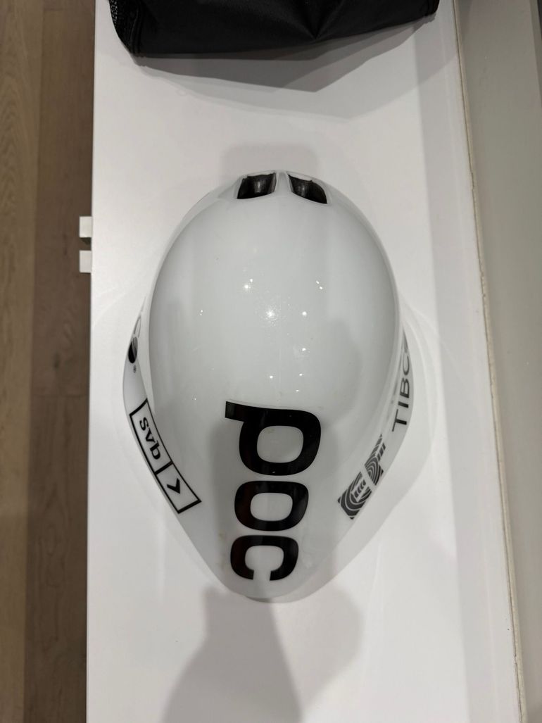 Used POC Tempor Helmet bike — image 3 of 5