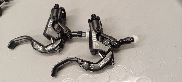 Použité Magura Mt7 HC3 Brake Levers bike — obrázek 1 z 3