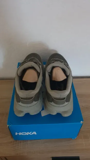 Used Hoka Kawana 2 bike — image 3 of 3