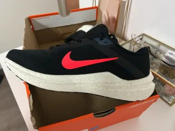 Used Nike Air Winflo 10 bike — image 2 of 5