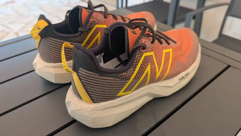 Used New Balance Fuelcell Venym bike — image 5 of 7