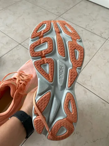 Used Hoka one one bike — image 5 of 6