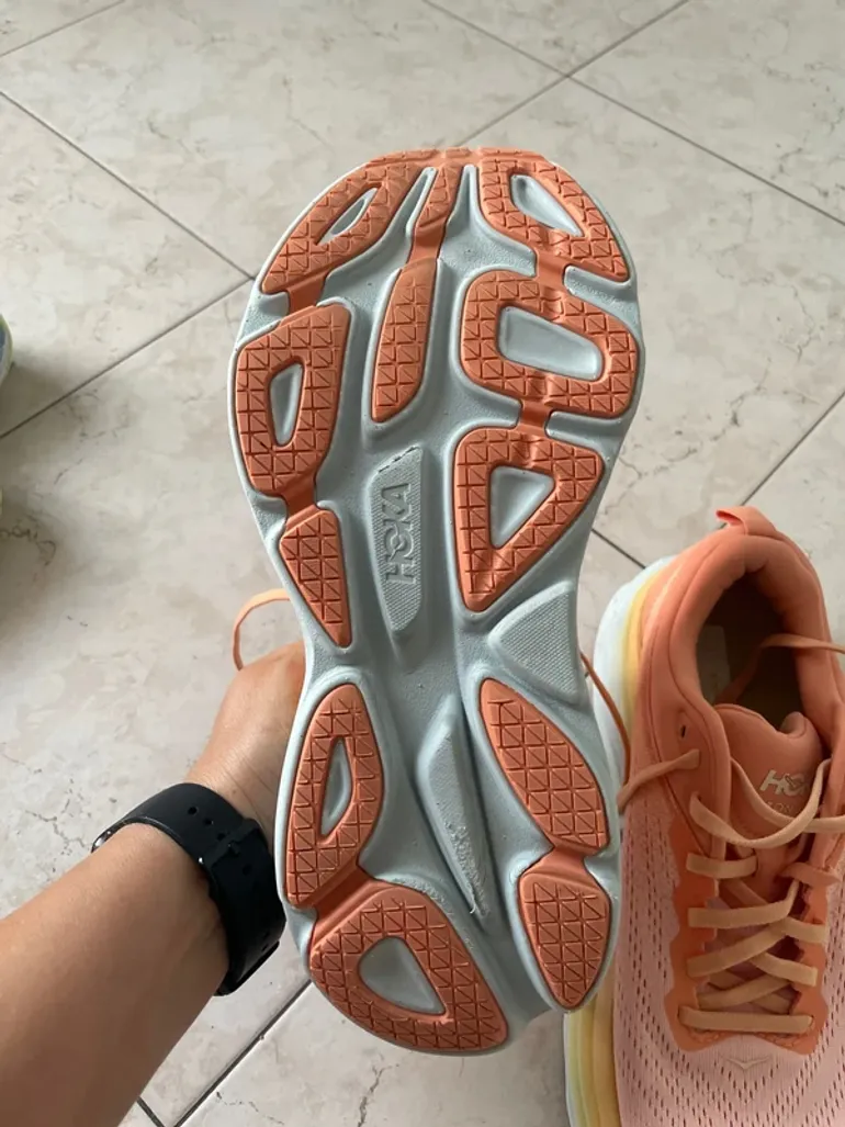 Used Hoka one one bike — image 4 of 6