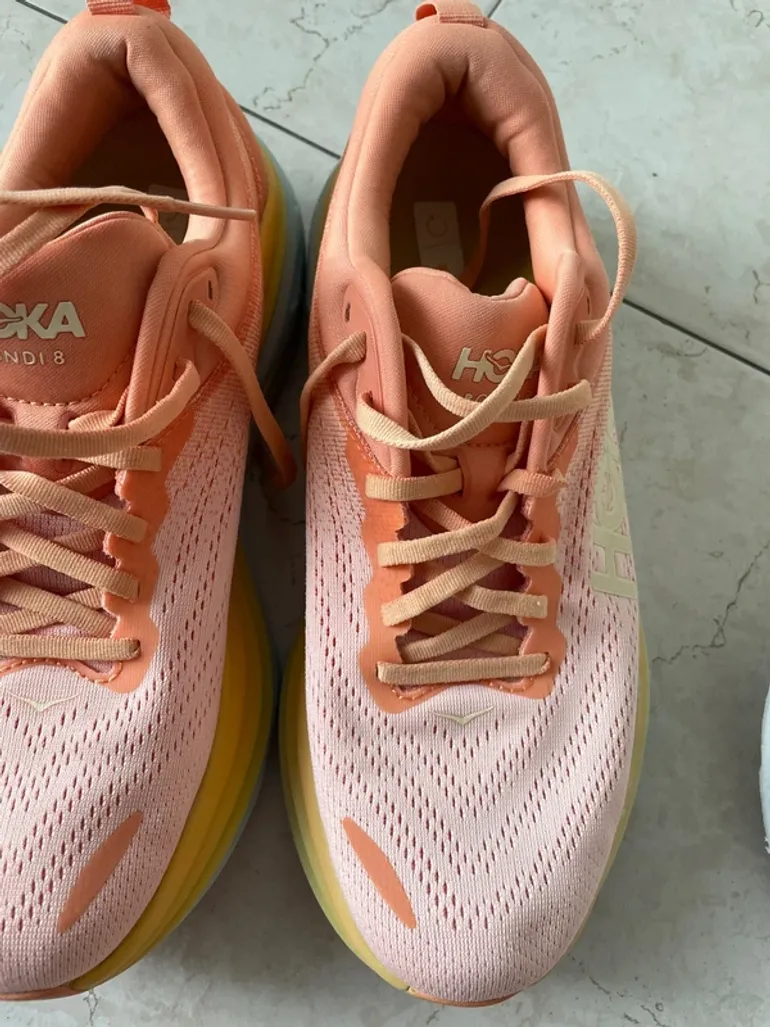 Used Hoka one one bike — image 3 of 6