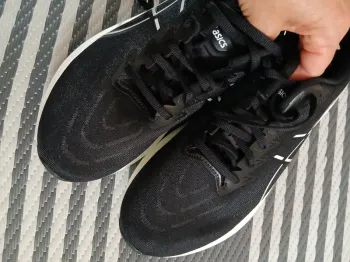 Used Asics GT-2000 bike — image 8 of 15