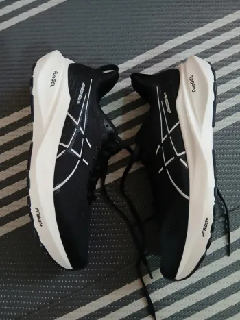 Used Asics GT-2000 bike — image 5 of 15