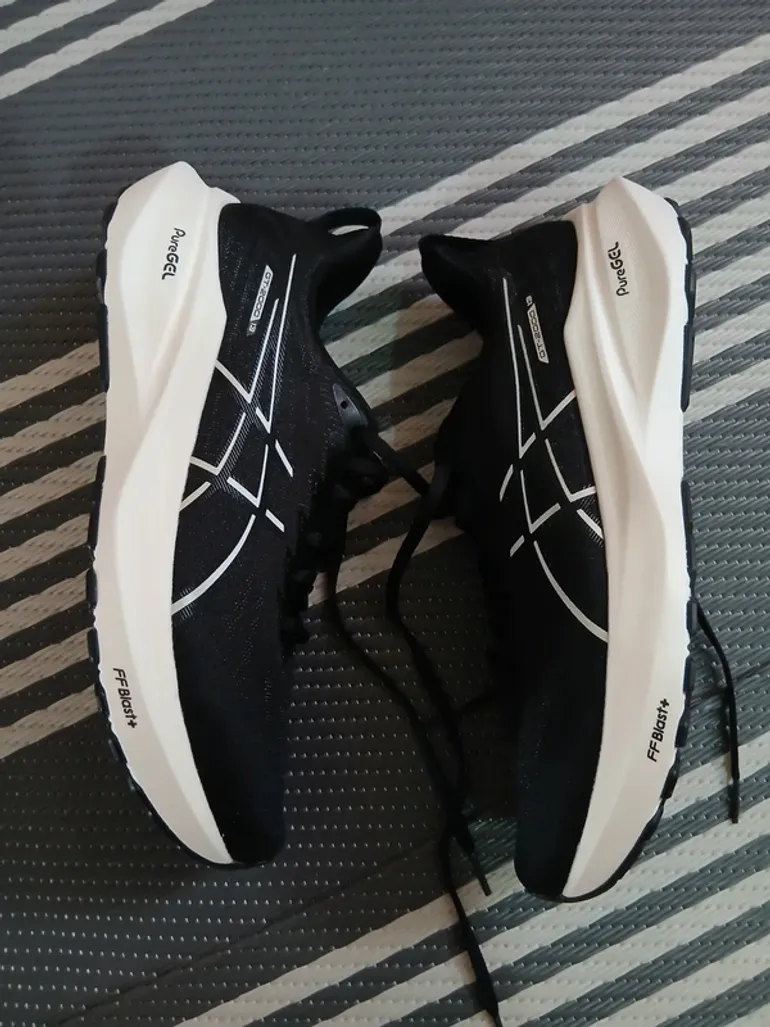 Used Asics GT-2000 bike — image 5 of 15