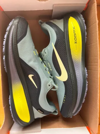 Used Scarpa Nike Vomero 18 bike — image 5 of 6