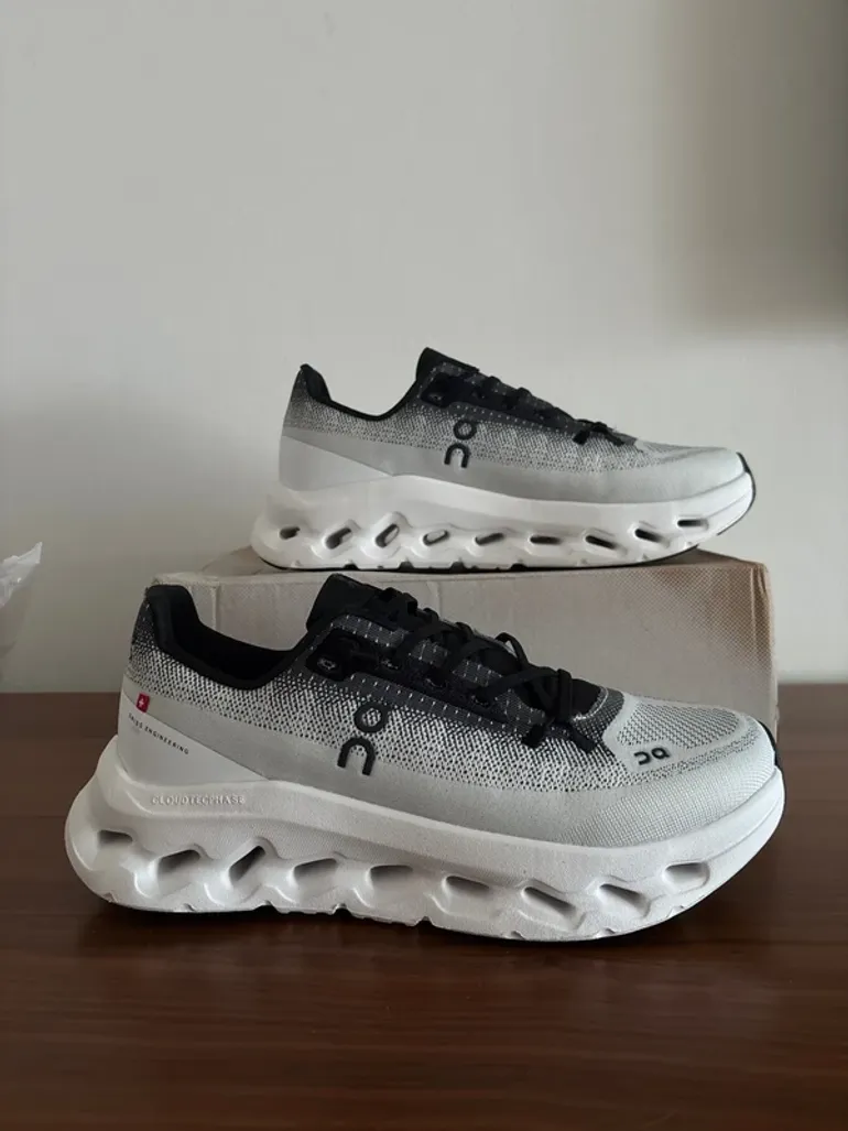Used On Running Shoes bike — image 1 of 3